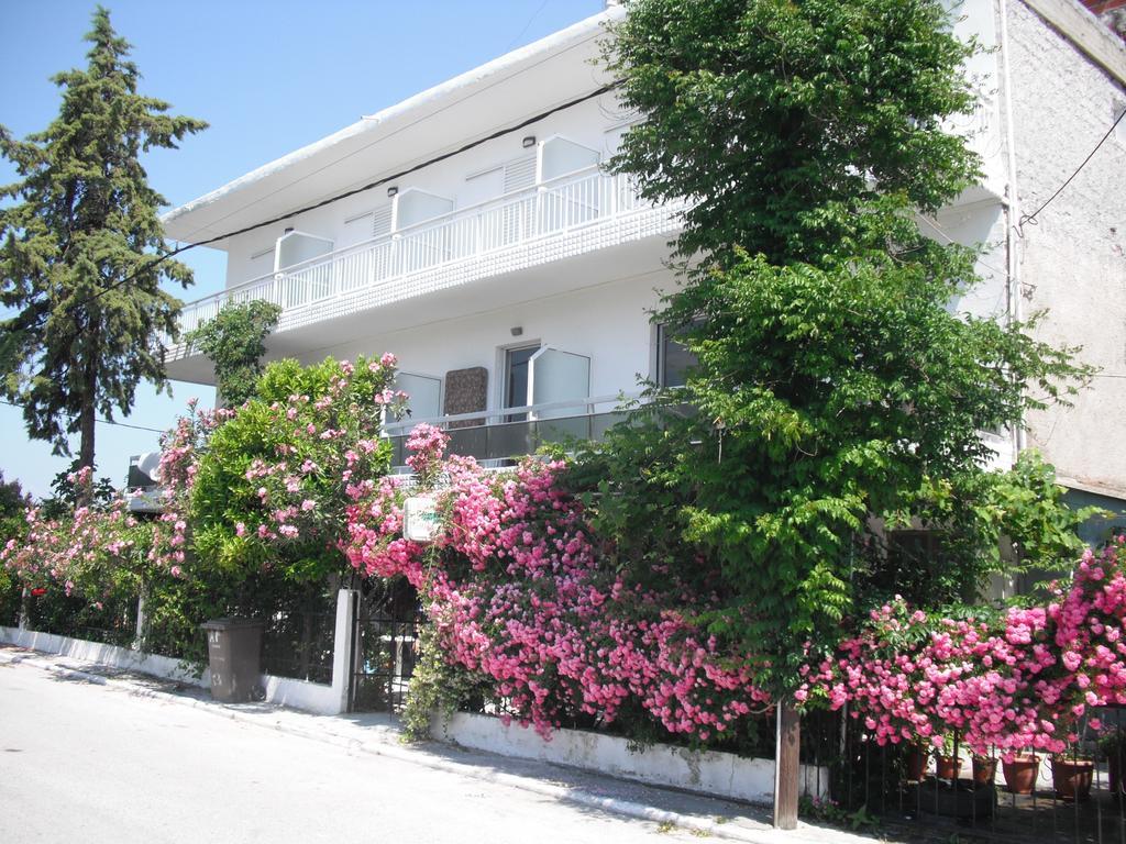Aris House Apartment Paralia Katerinis Exterior photo